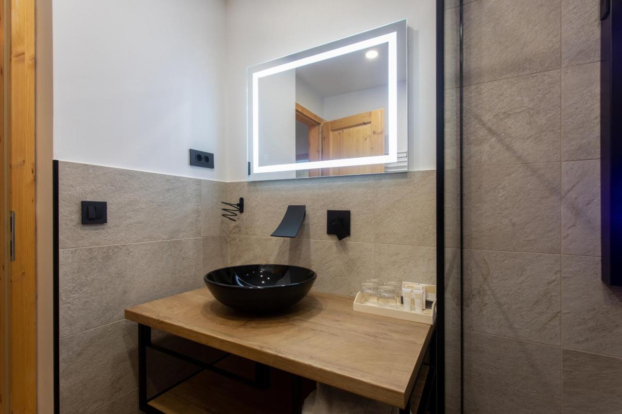 Honey Apartments Zirovnica Exterior photo